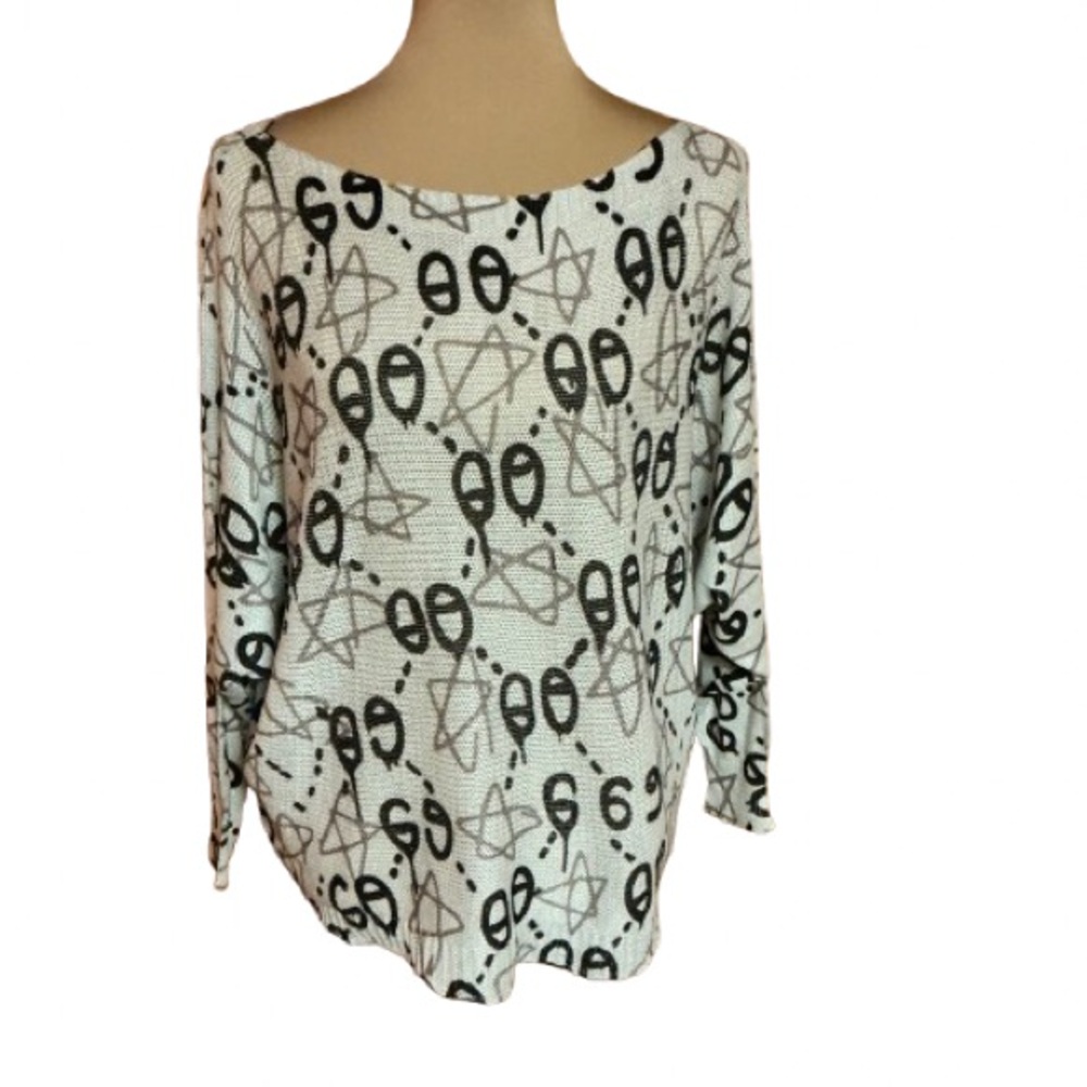 Free for humanity atomic slouchy sweater